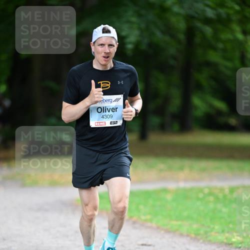 30.08.2026 - Blankeneser Heldenlauf Dr. Thomas Lammeyer http://msf.ph/oto/10038466 30.08.2026 11:09:03 Laufen 4309, 57 meine-sportfotos.de