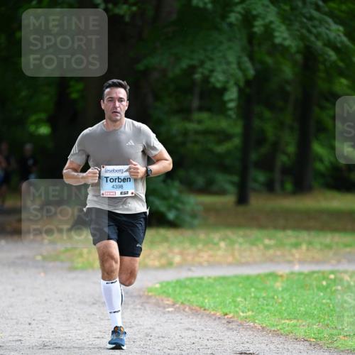 30.08.2026 - Blankeneser Heldenlauf Dr. Thomas Lammeyer http://msf.ph/oto/10038471 30.08.2026 11:09:08 Laufen 4398, 57 meine-sportfotos.de