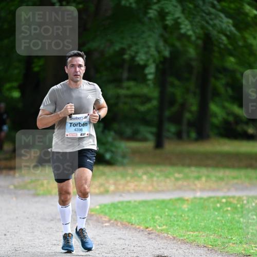 30.08.2026 - Blankeneser Heldenlauf Dr. Thomas Lammeyer http://msf.ph/oto/10038472 30.08.2026 11:09:08 Laufen 4398 meine-sportfotos.de