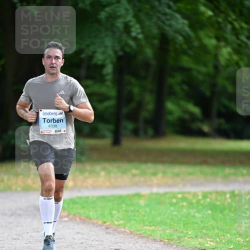 30.08.2026 - Blankeneser Heldenlauf Dr. Thomas Lammeyer http://msf.ph/oto/10038475 30.08.2026 11:09:08 Laufen 4398, 571 meine-sportfotos.de