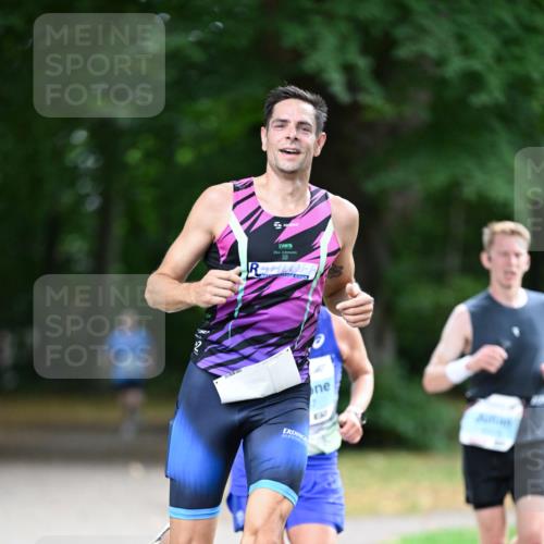 30.08.2026 - Blankeneser Heldenlauf Dr. Thomas Lammeyer http://msf.ph/oto/10038529 30.08.2026 11:09:23 Laufen 4 meine-sportfotos.de