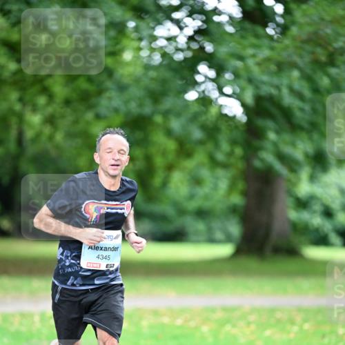 30.08.2026 - Blankeneser Heldenlauf Dr. Thomas Lammeyer http://msf.ph/oto/10038561 30.08.2026 11:09:52 Laufen 4345 meine-sportfotos.de