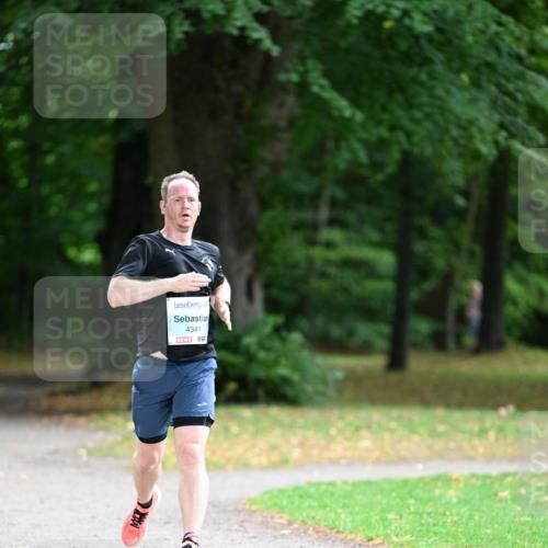 30.08.2026 - Blankeneser Heldenlauf Dr. Thomas Lammeyer http://msf.ph/oto/10038563 30.08.2026 11:09:54 Laufen 4341 meine-sportfotos.de
