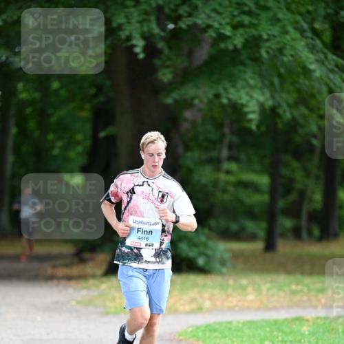 30.08.2026 - Blankeneser Heldenlauf Dr. Thomas Lammeyer http://msf.ph/oto/10038585 30.08.2026 11:10:15 Laufen 4416 meine-sportfotos.de