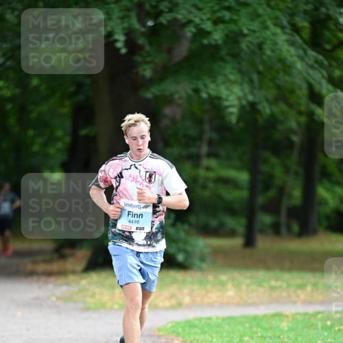 30.08.2026 - Blankeneser Heldenlauf Dr. Thomas Lammeyer http://msf.ph/oto/10038586 30.08.2026 11:10:15 Laufen 4416, 7 meine-sportfotos.de