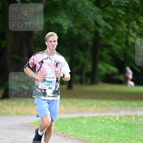 30.08.2026 - Blankeneser Heldenlauf Dr. Thomas Lammeyer http://msf.ph/oto/10038591 30.08.2026 11:10:16 Laufen 4416 meine-sportfotos.de