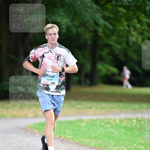 30.08.2026 - Blankeneser Heldenlauf Dr. Thomas Lammeyer http://msf.ph/oto/10038592 30.08.2026 11:10:16 Laufen 4416 meine-sportfotos.de