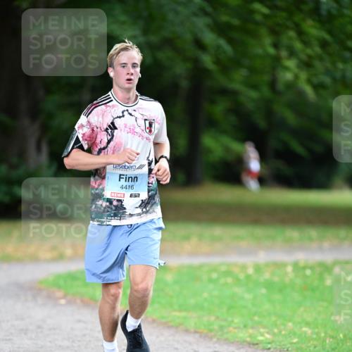 30.08.2026 - Blankeneser Heldenlauf Dr. Thomas Lammeyer http://msf.ph/oto/10038594 30.08.2026 11:10:16 Laufen 4416 meine-sportfotos.de