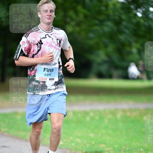 30.08.2026 - Blankeneser Heldenlauf Dr. Thomas Lammeyer http://msf.ph/oto/10038600 30.08.2026 11:10:17 Laufen 4416 meine-sportfotos.de
