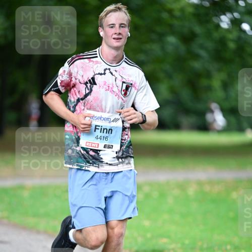 30.08.2026 - Blankeneser Heldenlauf Dr. Thomas Lammeyer http://msf.ph/oto/10038602 30.08.2026 11:10:17 Laufen 4416 meine-sportfotos.de