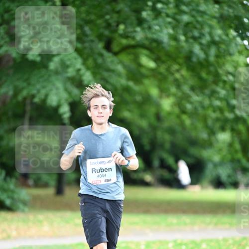 30.08.2026 - Blankeneser Heldenlauf Dr. Thomas Lammeyer http://msf.ph/oto/10038616 30.08.2026 11:10:30 Laufen 4044 meine-sportfotos.de