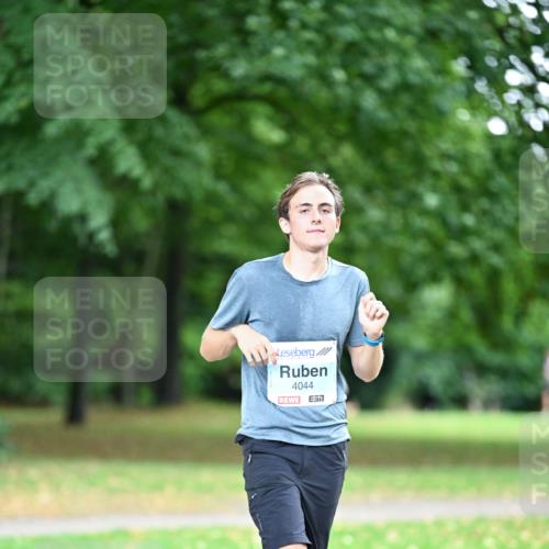 30.08.2026 - Blankeneser Heldenlauf Dr. Thomas Lammeyer http://msf.ph/oto/10038620 30.08.2026 11:10:30 Laufen 4044 meine-sportfotos.de