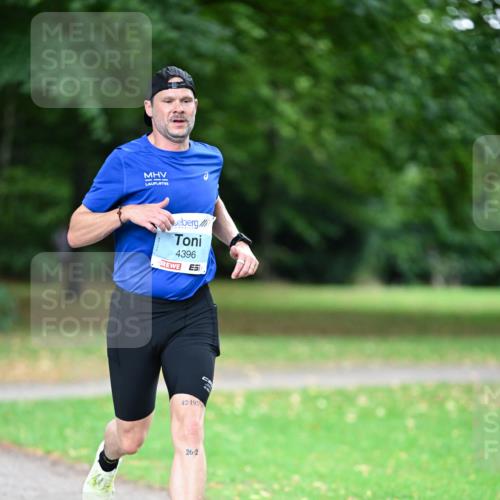 30.08.2026 - Blankeneser Heldenlauf Dr. Thomas Lammeyer http://msf.ph/oto/10038637 30.08.2026 11:10:35 Laufen 4396, 42, 195, 26, 2 meine-sportfotos.de