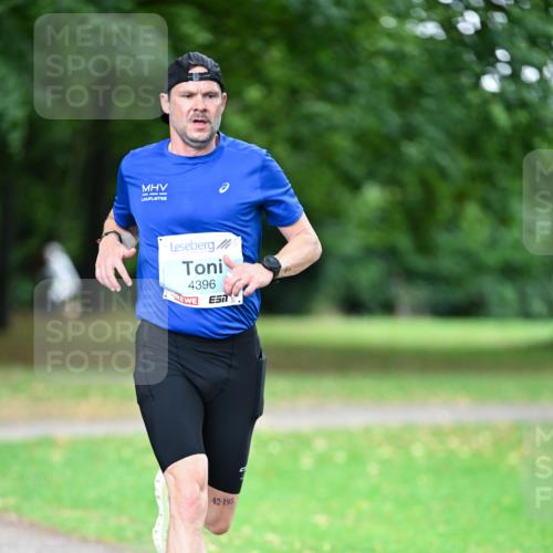 30.08.2026 - Blankeneser Heldenlauf Dr. Thomas Lammeyer http://msf.ph/oto/10038640 30.08.2026 11:10:35 Laufen 4396, 42, 195 meine-sportfotos.de