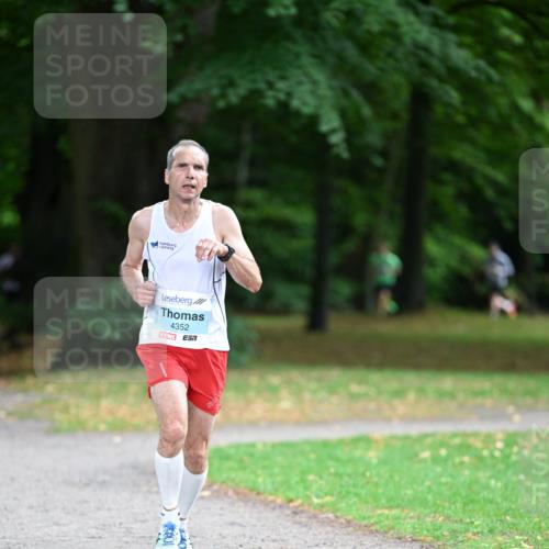 30.08.2026 - Blankeneser Heldenlauf Dr. Thomas Lammeyer http://msf.ph/oto/10038648 30.08.2026 11:10:40 Laufen 4352 meine-sportfotos.de