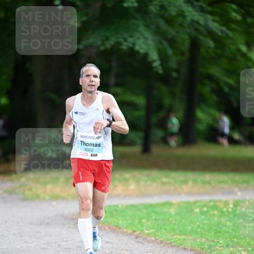 30.08.2026 - Blankeneser Heldenlauf Dr. Thomas Lammeyer http://msf.ph/oto/10038649 30.08.2026 11:10:40 Laufen 4352 meine-sportfotos.de
