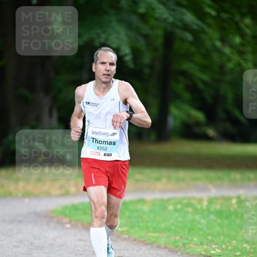 30.08.2026 - Blankeneser Heldenlauf Dr. Thomas Lammeyer http://msf.ph/oto/10038654 30.08.2026 11:10:40 Laufen 4352, 7 meine-sportfotos.de