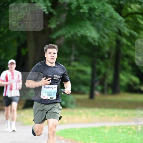 30.08.2026 - Blankeneser Heldenlauf Dr. Thomas Lammeyer http://msf.ph/oto/10038666 30.08.2026 11:10:44 Laufen 4480, 517 meine-sportfotos.de