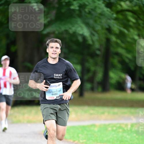30.08.2026 - Blankeneser Heldenlauf Dr. Thomas Lammeyer http://msf.ph/oto/10038670 30.08.2026 11:10:45 Laufen 4480 meine-sportfotos.de