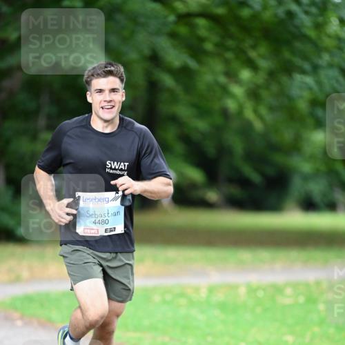 30.08.2026 - Blankeneser Heldenlauf Dr. Thomas Lammeyer http://msf.ph/oto/10038677 30.08.2026 11:10:45 Laufen 4480 meine-sportfotos.de