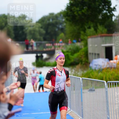 30.08.2026 - Elbe Triathlon Hamburg LAZAROV Photography http://msf.ph/oto/10038759 30.08.2026 14:03:58 Schwimmen 131, 140, 148, 150, 164 meine-sportfotos.de