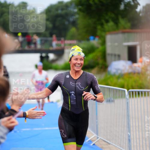 30.08.2026 - Elbe Triathlon Hamburg LAZAROV Photography http://msf.ph/oto/10038780 30.08.2026 14:04:03 Schwimmen 131, 140, 148, 150, 164, 171 meine-sportfotos.de