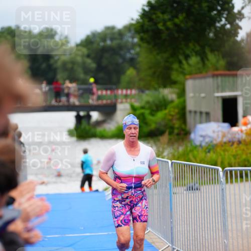 30.08.2026 - Elbe Triathlon Hamburg LAZAROV Photography http://msf.ph/oto/10038797 30.08.2026 14:04:06 Schwimmen 140, 148, 150, 164, 171 meine-sportfotos.de