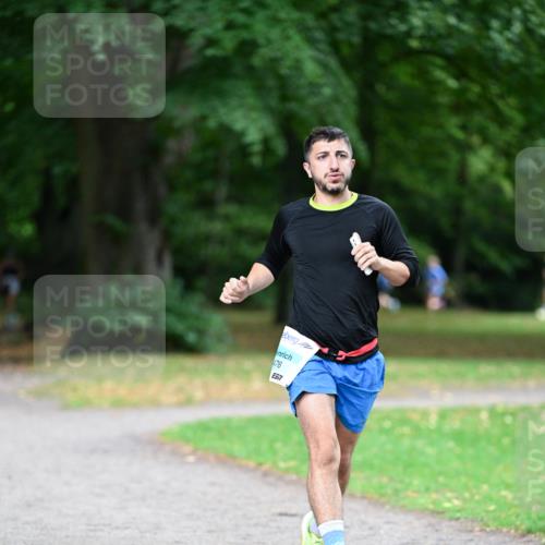 30.08.2026 - Blankeneser Heldenlauf Dr. Thomas Lammeyer http://msf.ph/oto/10038805 30.08.2026 11:11:12 Laufen 476, 517 meine-sportfotos.de