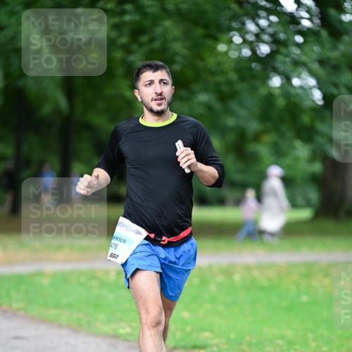 30.08.2026 - Blankeneser Heldenlauf Dr. Thomas Lammeyer http://msf.ph/oto/10038812 30.08.2026 11:11:12 Laufen 476, 577 meine-sportfotos.de