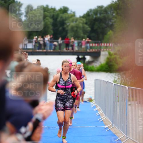 30.08.2026 - Elbe Triathlon Hamburg LAZAROV Photography http://msf.ph/oto/10038813 30.08.2026 14:04:25 Schwimmen 156, 167, 172, 179 meine-sportfotos.de