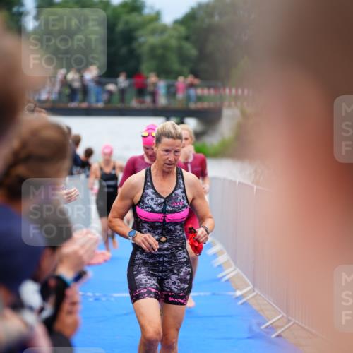 30.08.2026 - Elbe Triathlon Hamburg LAZAROV Photography http://msf.ph/oto/10038823 30.08.2026 14:04:27 Schwimmen 134, 156, 167, 172, 175, 179 meine-sportfotos.de