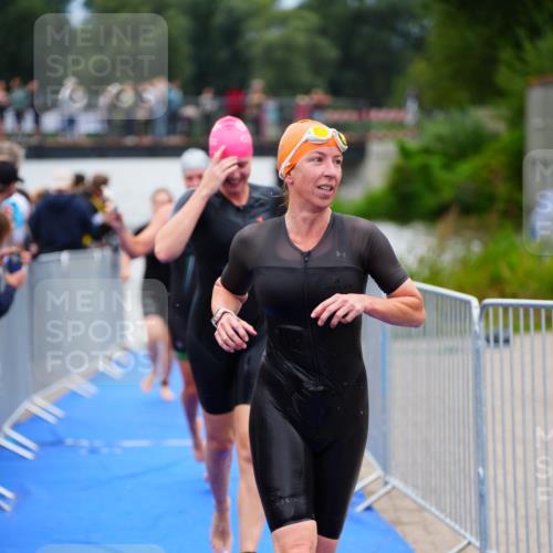 30.08.2026 - Elbe Triathlon Hamburg LAZAROV Photography http://msf.ph/oto/10038847 30.08.2026 14:04:36 Schwimmen 134, 156, 157, 167, 168, 172, 173, 175, 176, 179 meine-sportfotos.de