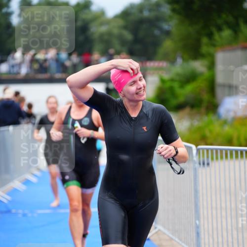 30.08.2026 - Elbe Triathlon Hamburg LAZAROV Photography http://msf.ph/oto/10038853 30.08.2026 14:04:37 Schwimmen 134, 152, 156, 157, 167, 168, 172, 173, 175, 176, 179 meine-sportfotos.de