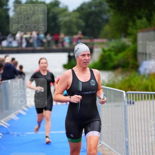 30.08.2026 - Elbe Triathlon Hamburg LAZAROV Photography http://msf.ph/oto/10038858 30.08.2026 14:04:38 Schwimmen 134, 152, 156, 157, 167, 168, 172, 173, 175, 176, 179 meine-sportfotos.de
