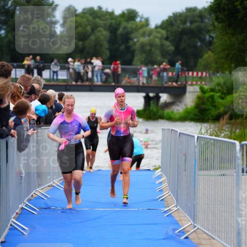 30.08.2026 - Elbe Triathlon Hamburg LAZAROV Photography http://msf.ph/oto/10038957 30.08.2026 14:05:01 Schwimmen 130, 142, 149, 155, 165, 177, 178 meine-sportfotos.de