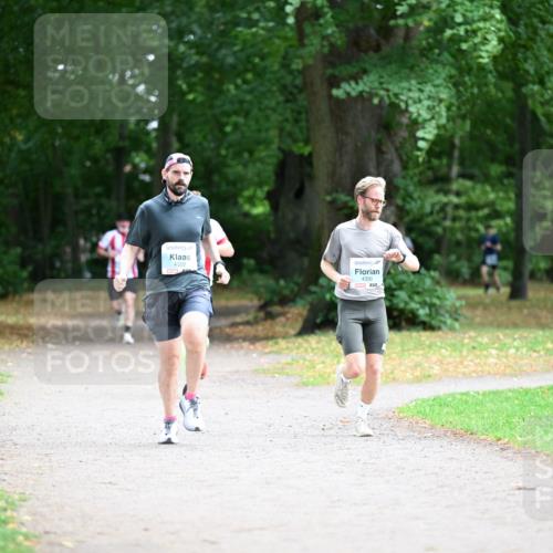 30.08.2026 - Blankeneser Heldenlauf Dr. Thomas Lammeyer http://msf.ph/oto/10038961 30.08.2026 11:11:52 Laufen 4329, 4330 meine-sportfotos.de