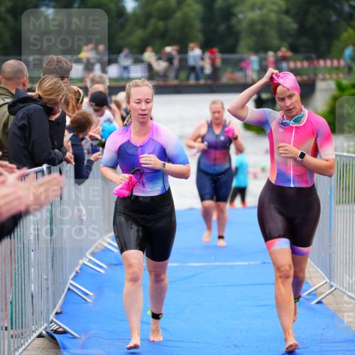 30.08.2026 - Elbe Triathlon Hamburg LAZAROV Photography http://msf.ph/oto/10038972 30.08.2026 14:05:03 Schwimmen 130, 142, 149, 151, 155, 165, 177, 178 meine-sportfotos.de