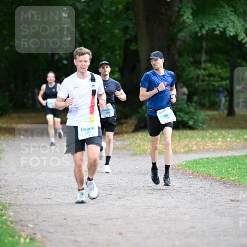 30.08.2026 - Blankeneser Heldenlauf Dr. Thomas Lammeyer http://msf.ph/oto/10039065 30.08.2026 11:12:12 Laufen 4418, 4472 meine-sportfotos.de