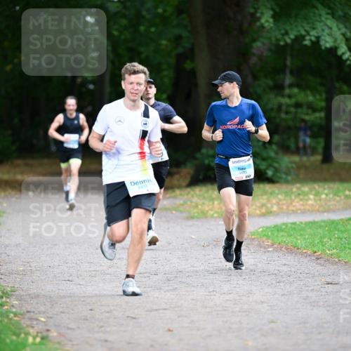 30.08.2026 - Blankeneser Heldenlauf Dr. Thomas Lammeyer http://msf.ph/oto/10039067 30.08.2026 11:12:12 Laufen 4418, 4473 meine-sportfotos.de
