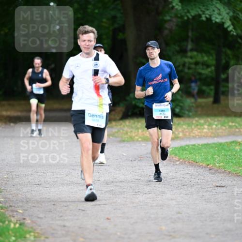 30.08.2026 - Blankeneser Heldenlauf Dr. Thomas Lammeyer http://msf.ph/oto/10039069 30.08.2026 11:12:12 Laufen 4418, 4473 meine-sportfotos.de