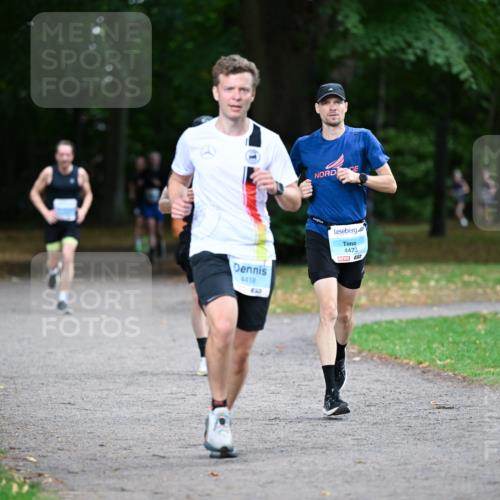 30.08.2026 - Blankeneser Heldenlauf Dr. Thomas Lammeyer http://msf.ph/oto/10039073 30.08.2026 11:12:13 Laufen 4418, 4473 meine-sportfotos.de