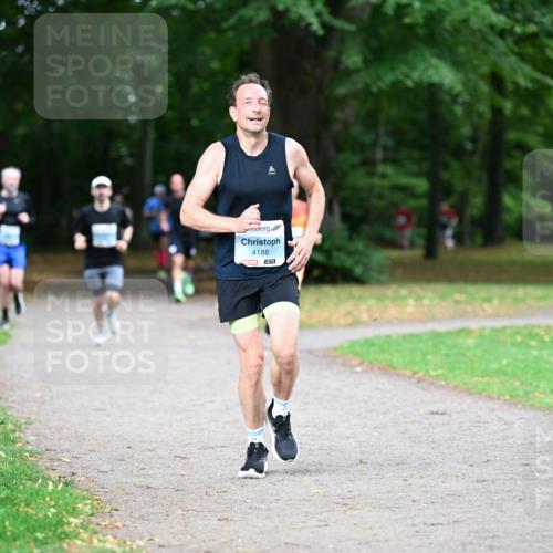 30.08.2026 - Blankeneser Heldenlauf Dr. Thomas Lammeyer http://msf.ph/oto/10039116 30.08.2026 11:12:19 Laufen 4188 meine-sportfotos.de