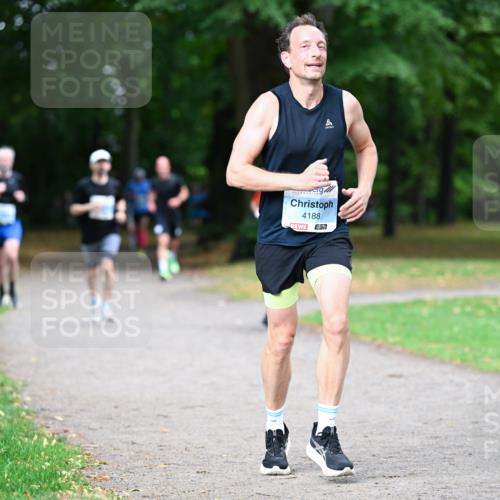 30.08.2026 - Blankeneser Heldenlauf Dr. Thomas Lammeyer http://msf.ph/oto/10039124 30.08.2026 11:12:20 Laufen 4188 meine-sportfotos.de