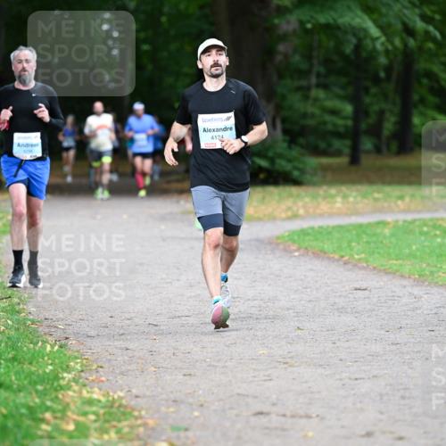 30.08.2026 - Blankeneser Heldenlauf Dr. Thomas Lammeyer http://msf.ph/oto/10039153 30.08.2026 11:12:24 Laufen 4256, 4124, 4163 meine-sportfotos.de
