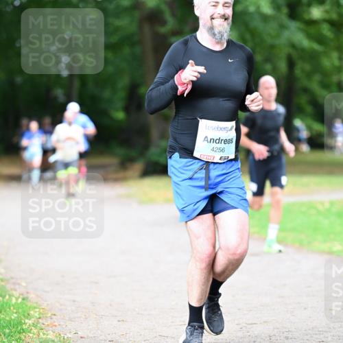 30.08.2026 - Blankeneser Heldenlauf Dr. Thomas Lammeyer http://msf.ph/oto/10039175 30.08.2026 11:12:27 Laufen 4256 meine-sportfotos.de
