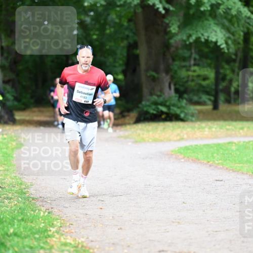 30.08.2026 - Blankeneser Heldenlauf Dr. Thomas Lammeyer http://msf.ph/oto/10039236 30.08.2026 11:12:43 Laufen 4183 meine-sportfotos.de