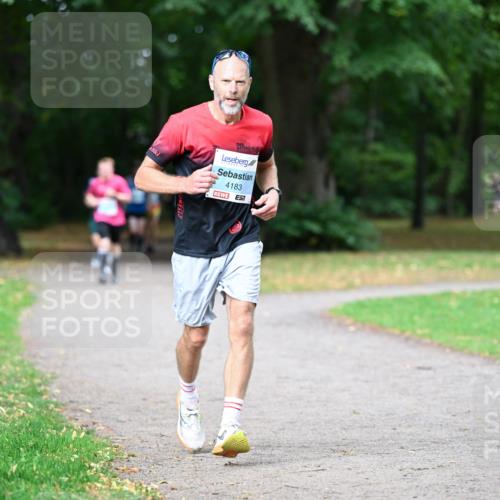 30.08.2026 - Blankeneser Heldenlauf Dr. Thomas Lammeyer http://msf.ph/oto/10039250 30.08.2026 11:12:44 Laufen 4183, 774 meine-sportfotos.de