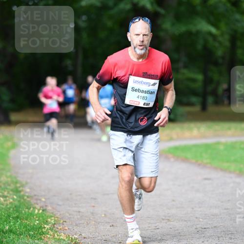 30.08.2026 - Blankeneser Heldenlauf Dr. Thomas Lammeyer http://msf.ph/oto/10039257 30.08.2026 11:12:45 Laufen 4183 meine-sportfotos.de