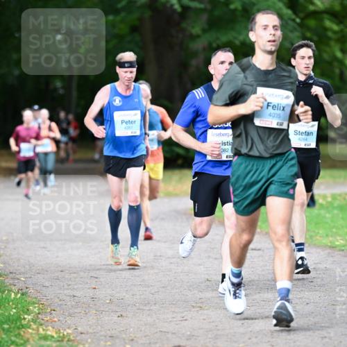 30.08.2026 - Blankeneser Heldenlauf Dr. Thomas Lammeyer http://msf.ph/oto/10039335 30.08.2026 11:12:54 Laufen 4357, 973, 082, 4035, 4264 meine-sportfotos.de