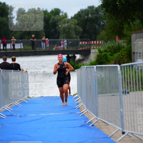 30.08.2026 - Elbe Triathlon Hamburg LAZAROV Photography http://msf.ph/oto/10039386 30.08.2026 14:06:57 Schwimmen 133, 170 meine-sportfotos.de